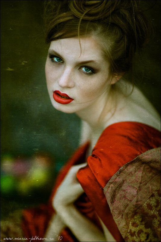 портрет Инна фото превью