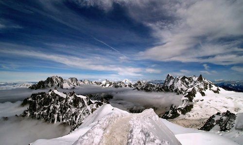 вход в Белую Долину