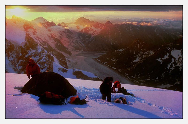 горы, кавказ, альпинизм, шхара, томашек, безенгийская стена И вдруг распогодилось фото превью