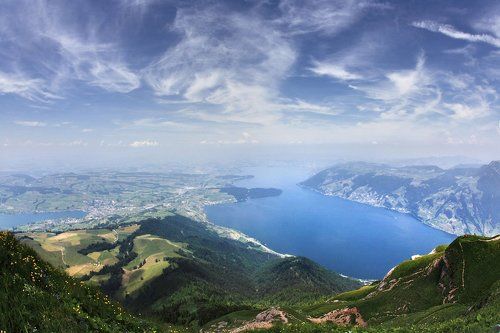 Озёрная страна