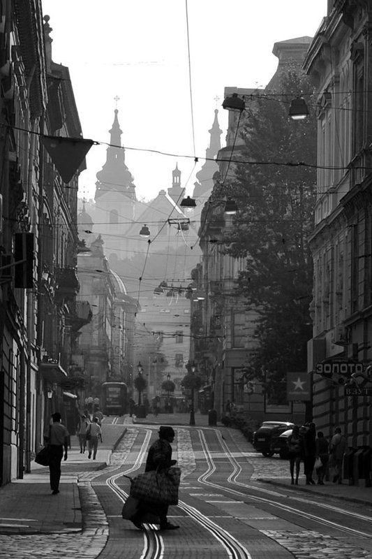 город, утро, улица На вес золота фото превью