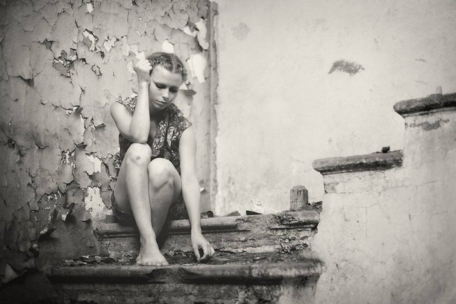 дом, женщина, история, портрет, развалины, старость, стена, ступени, трещина, штукатурка, dyadyavasya, Дмитрий Шамин