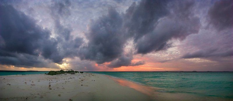 океан, острова, закат, тучи Край света фото превью