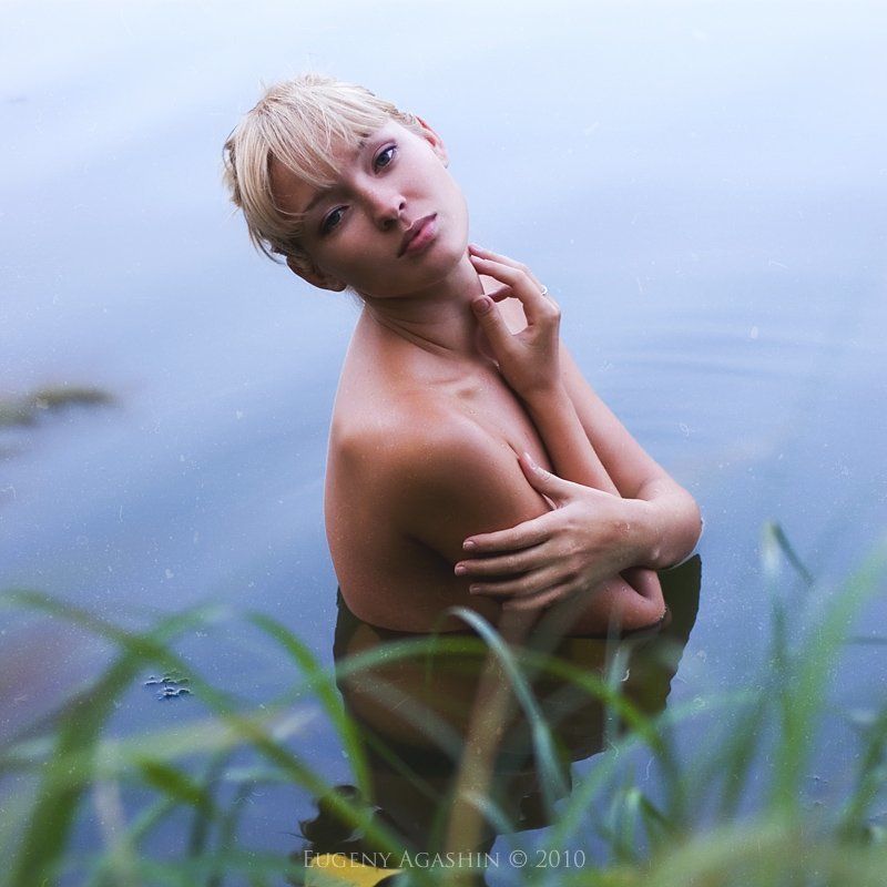 девушка * * * фото превью