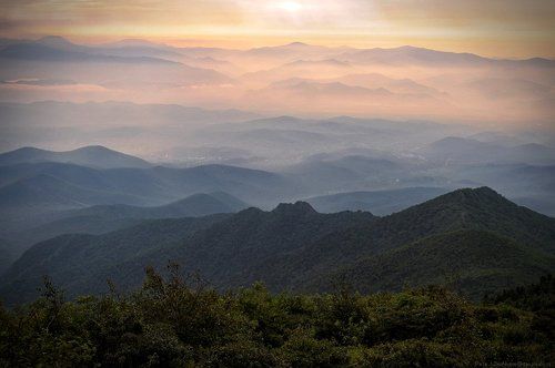 Город внизу