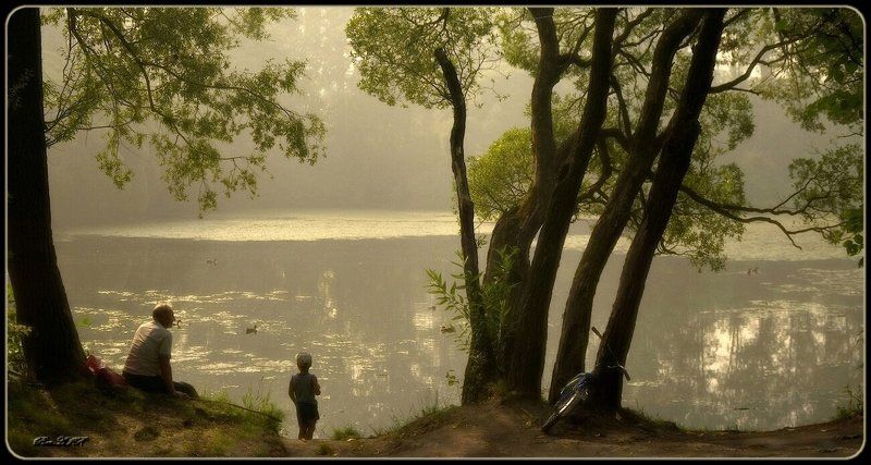 У старого пруда фото превью