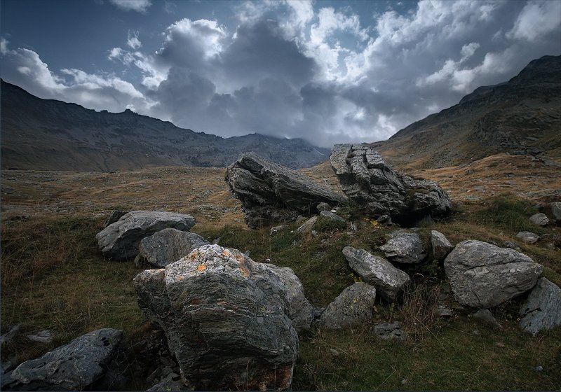 Поэма о камнях фото превью