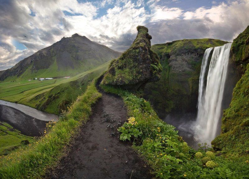 ИСПОЛИНЫ, СТЕРЕГУЩИЕ SKOGAFOSS... фото превью