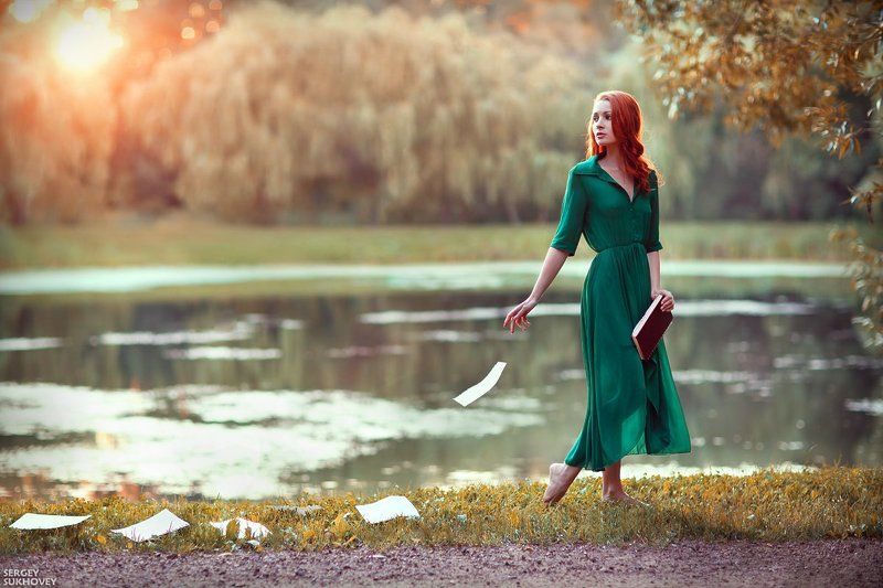 литература, книга, библиотека, чтение, девушка с книгой, читающая девушка, дневник Чистые листы фото превью