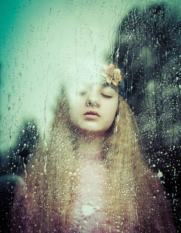 #girl #beautiful #picture #portrait #linakoziphotoart #rain #color # flowers Rain... фото превью
