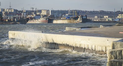 Керчь рабочая, Керчь заводская.