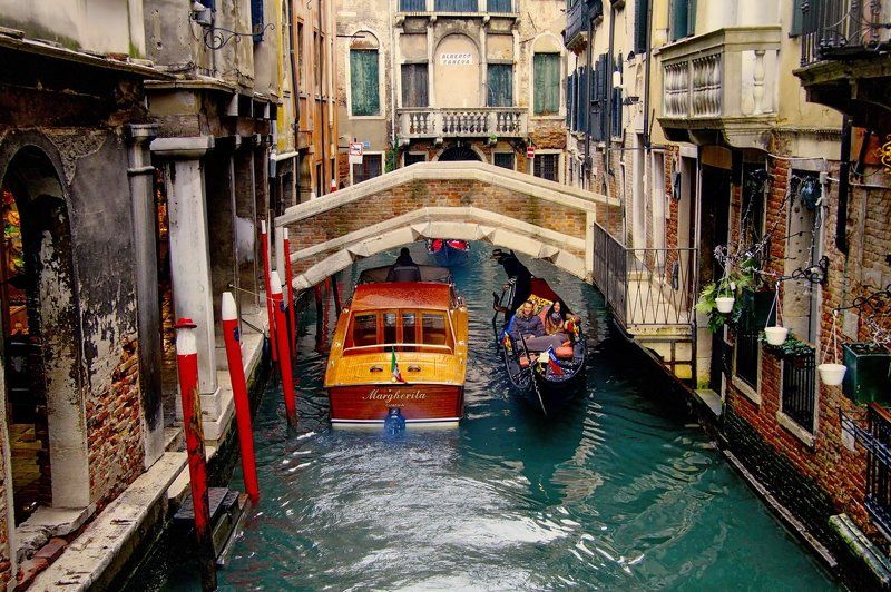 венеция Узкие улочки Венеции фото превью