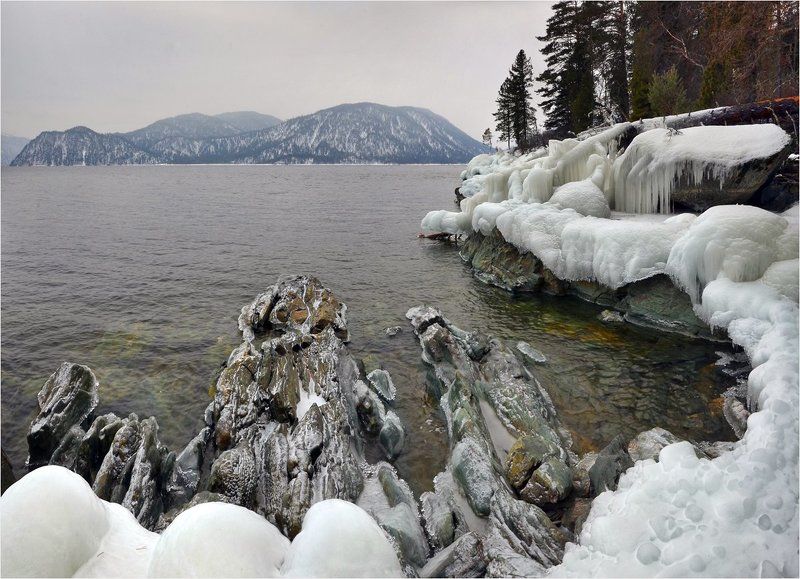 телецкое озеро, яйлю, лёд, зима Ледяные берега фото превью