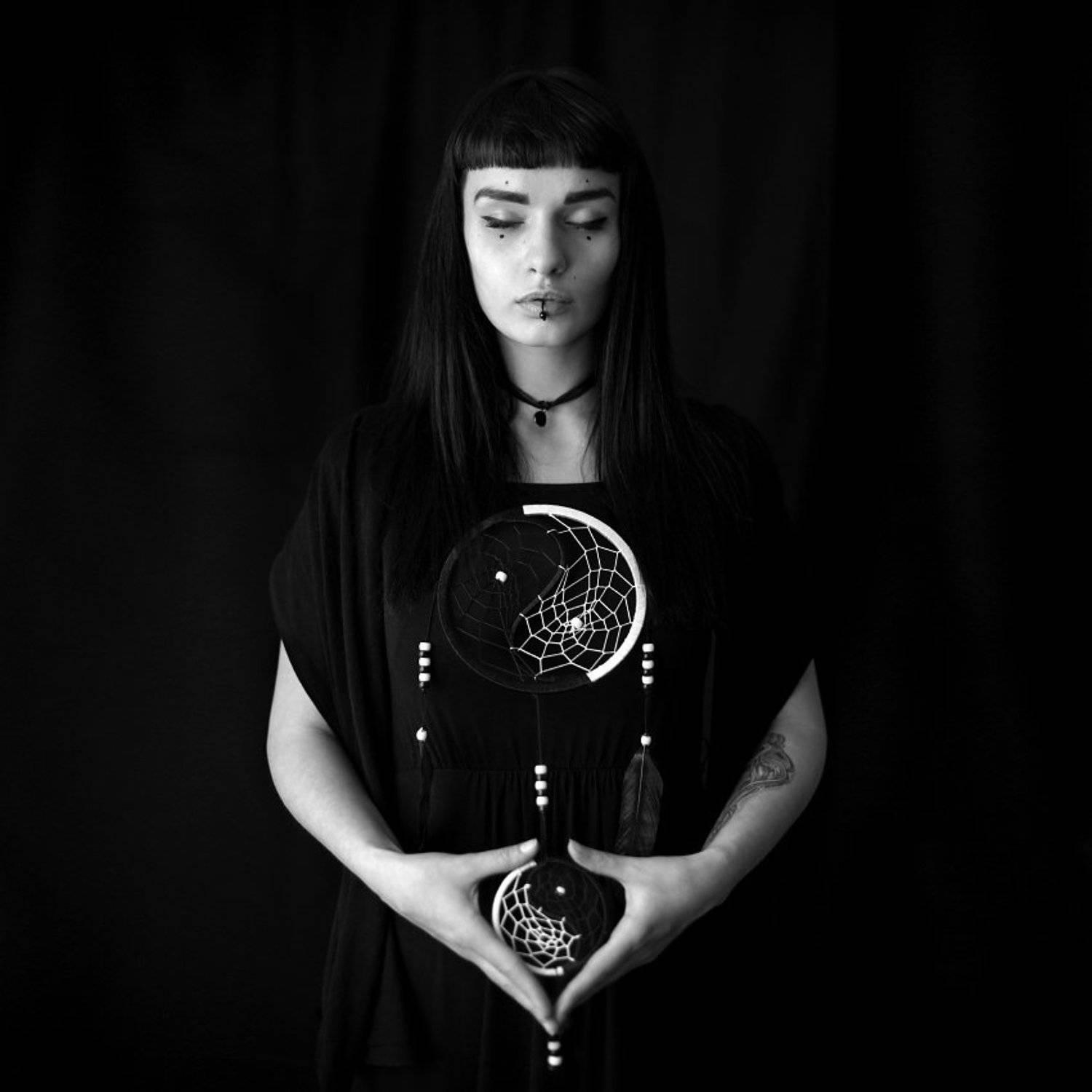 bw,contrast,dreamcatcher,balance,ying,yang, Боби Костадинов