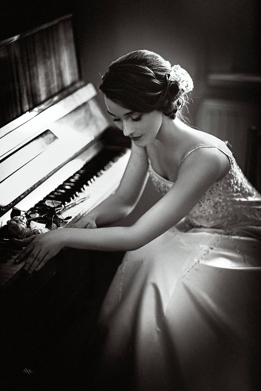 woman, portrait, black and white, light, bride, wedding, mood, Руслан Болгов (Axe)