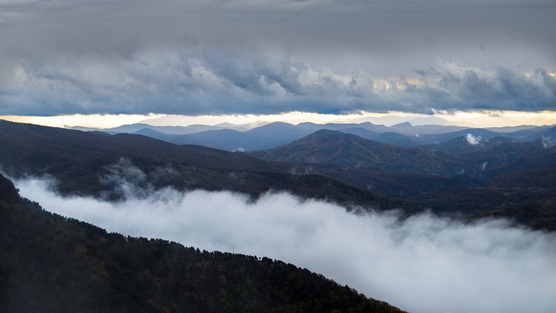 Утро в горах фото превью
