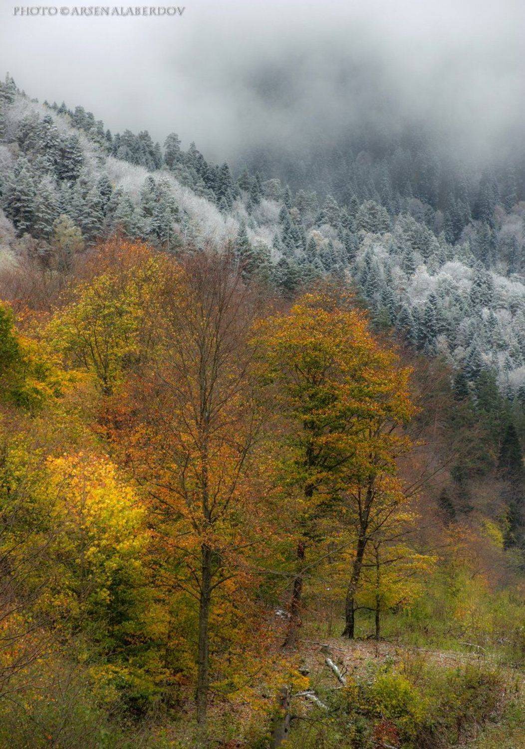 горы, предгорья, хребет, вершины, пики, снег, осень, зима, скалы, холмы, долина, облака, путешествия, туризм, карачаево-черкесия, кабардино-балкария, северный кавказз , закат, свет, лучи, Арсен Алабердов