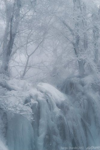 Плитвицкие леса в снегу
