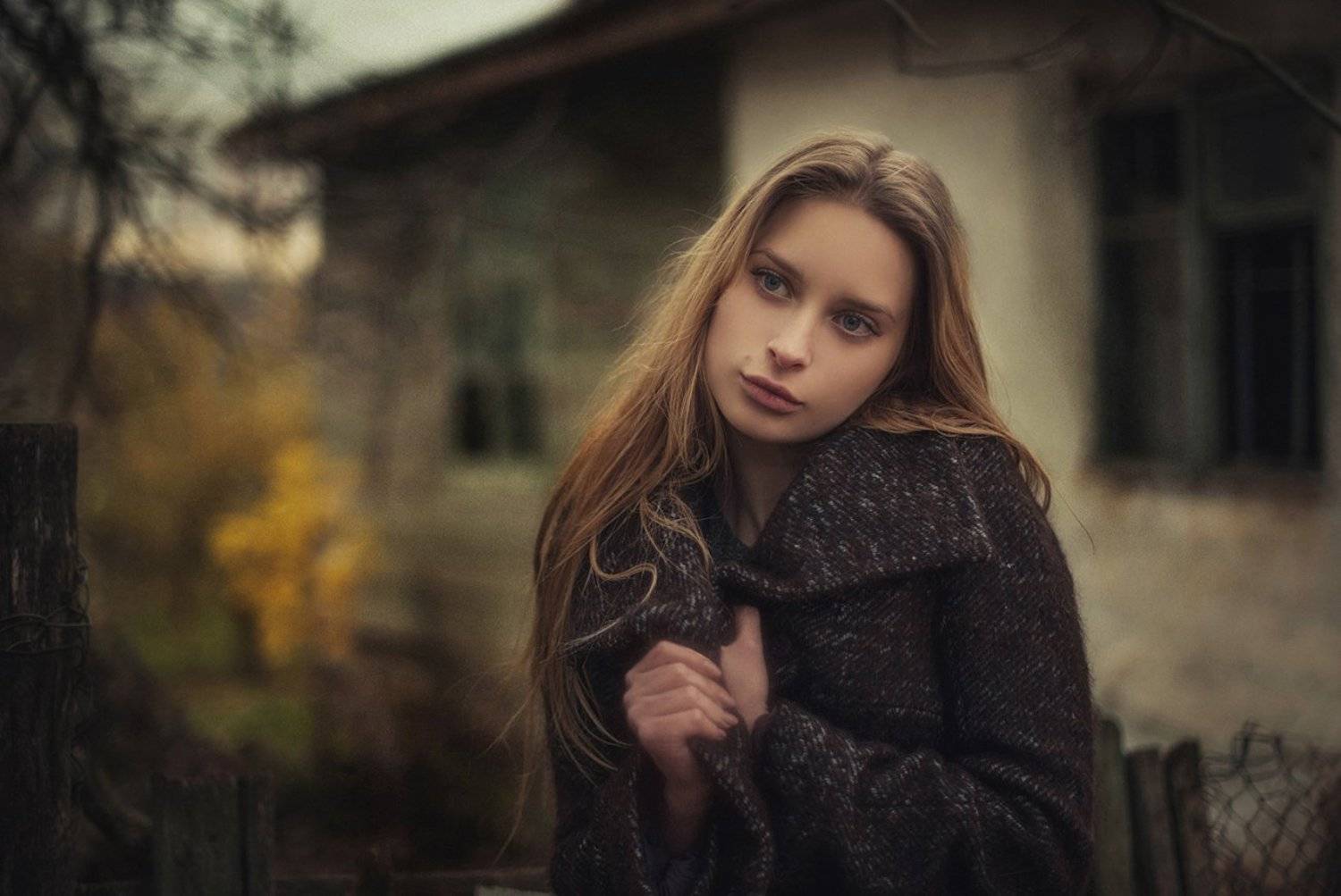 модель, девушка, осень, двор, Вьюшкин Игорь