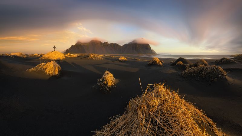 The Mounds... фото превью