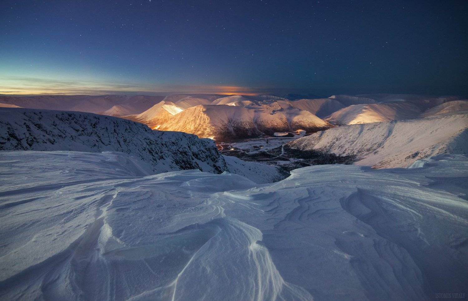 пейзаж,хибины,горы,россия,сумерки,ночь,свет,зима,снег,звезды, Виталий Истомин
