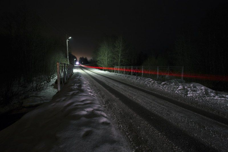 Оживлённая трасса фото превью