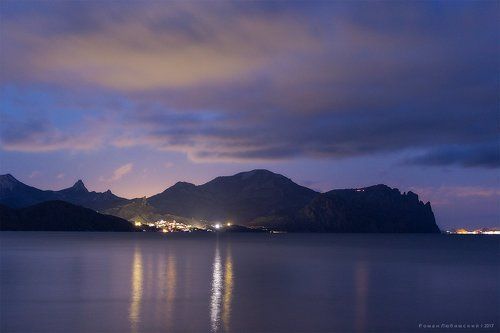 У древнего вулкана Кара-Даг