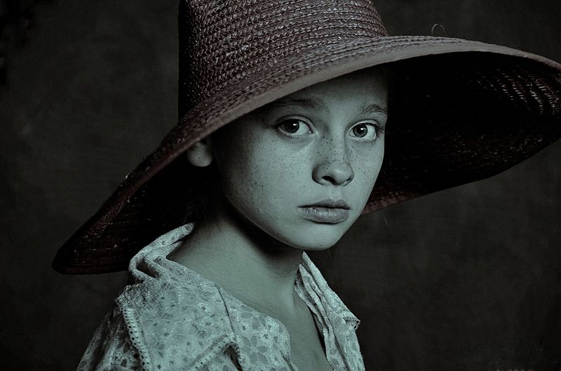 Портрет Еви фото превью