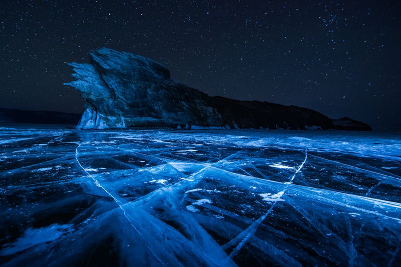 Огой, Байкал, пейзаж, ночь, звезды, лед, синий лед, россия, остров,  Спящий Огой фото превью