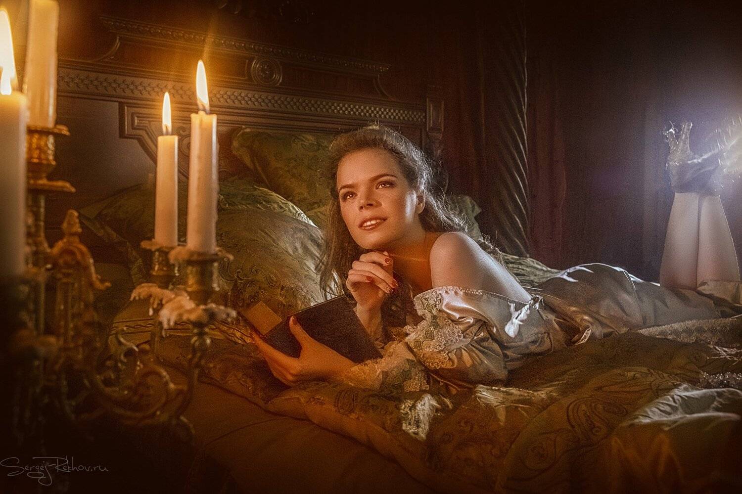 девушка, спальня, книга, модель, студия, Сергей Рехов
