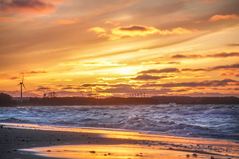 Янтарный закат фото превью