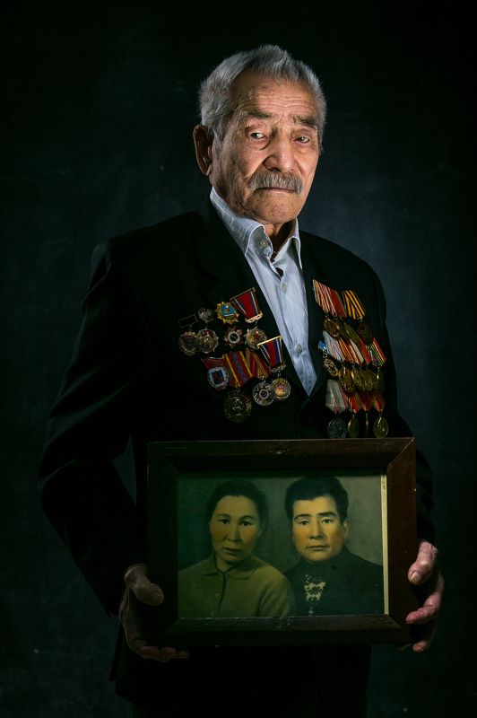 Наши старики и любимые вещи фото превью