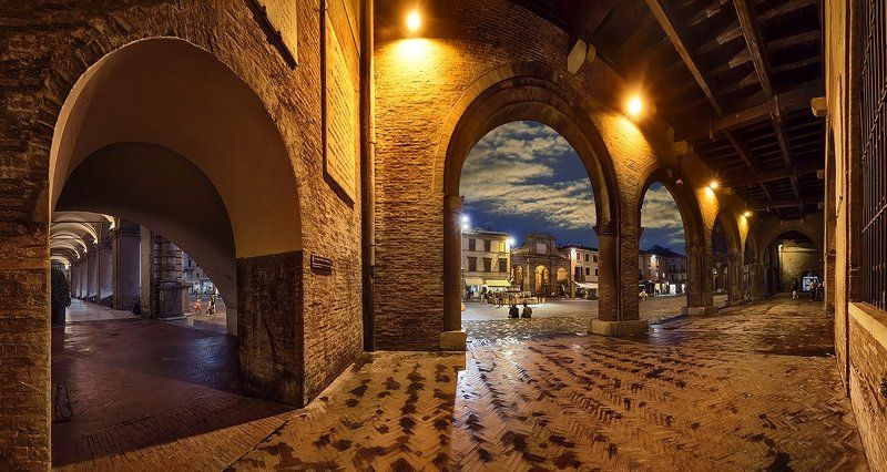 Галереи дворца Аренго фото превью