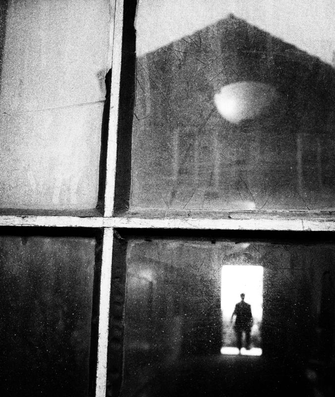 Outside the window фото превью
