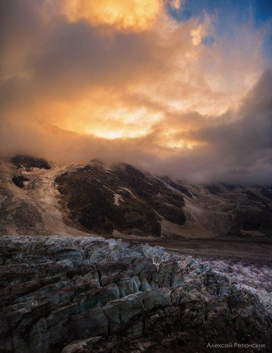 Стоянка под Безенгийской стеной