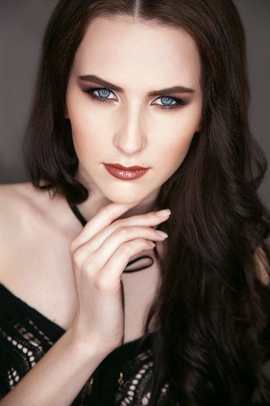 девушка портрет симферополь студия артбанда фотограф макияж крым красиво портрет фото превью