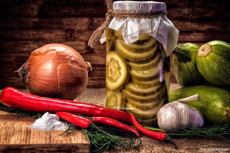 vegetable, glass, vegetarian, organic, food, pickled, preserve, ingredient, canned, homemade, pepper, pickle, summer, tomato, wooden, canning, garlic, autumn, background, healthy, traditional, spice, kitchen, fresh, herb, snack, dill, red, harvest, table, *** фото превью