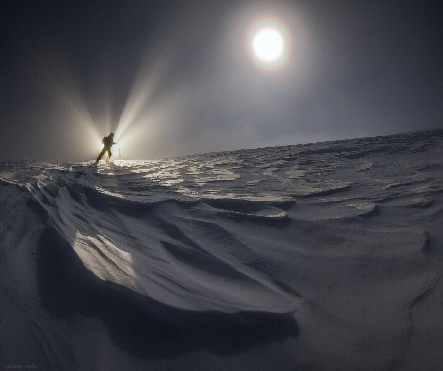 пейзаж,человек,россия,свет,тень,панорама,луна,перспектива, Виталий Истомин
