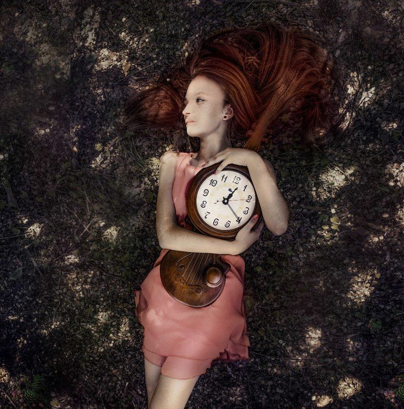 девушка,часы,природа Clock фото превью