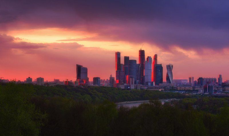 дождь#город#небо#закат# В ожидании дождя фото превью