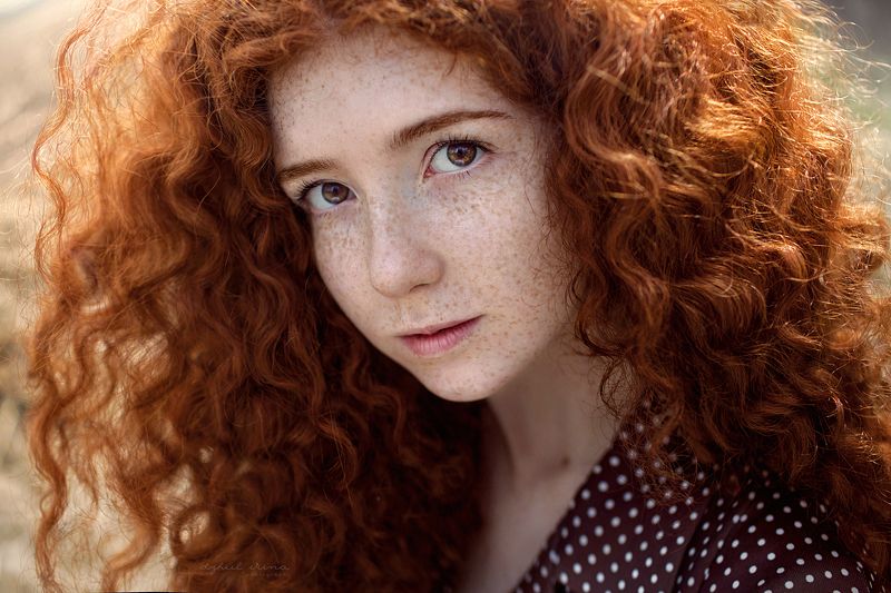 girl portreit people dzhulirina red *** фото превью