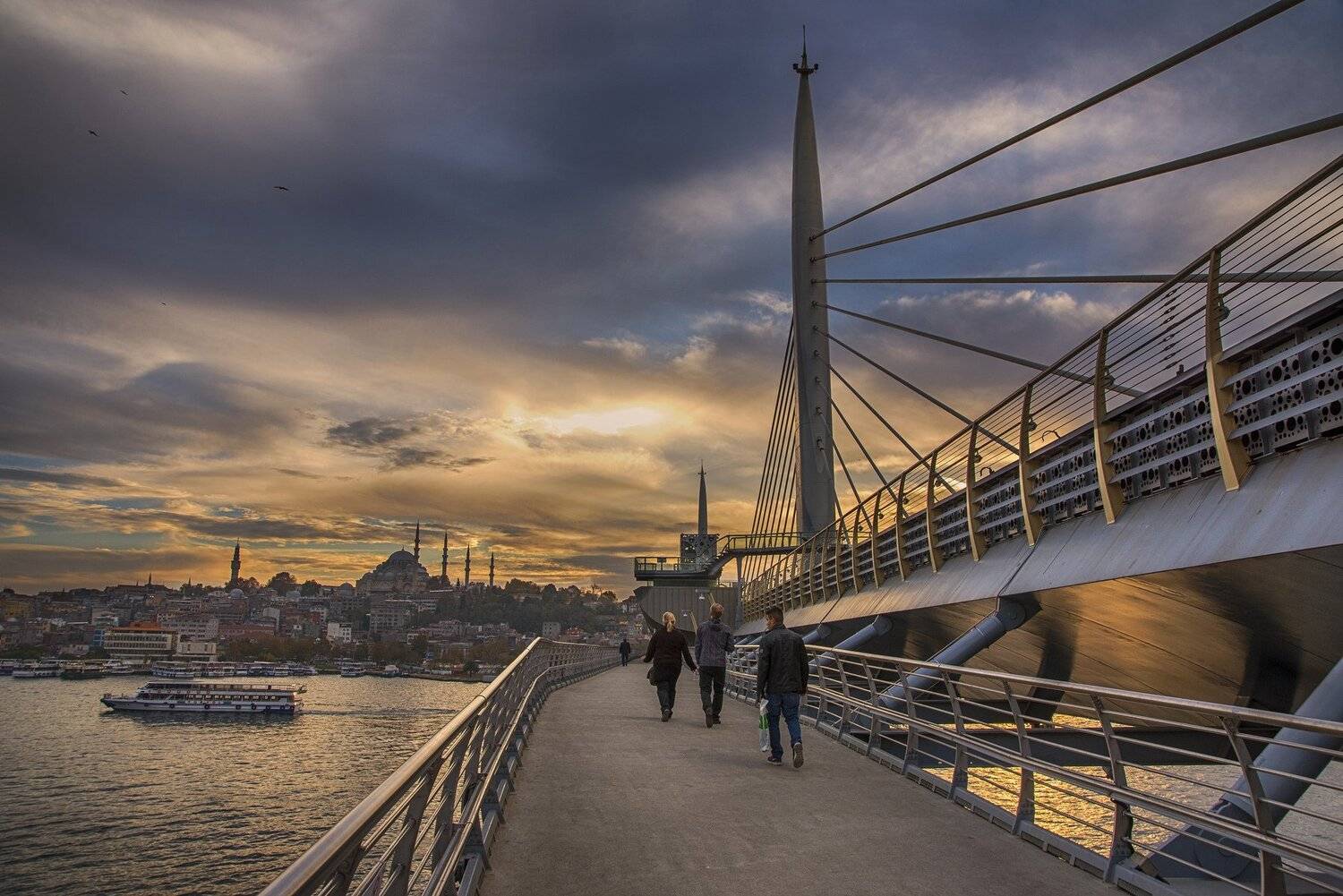 istanbul evening. Автор: mustafa yagci , mustafa yagci