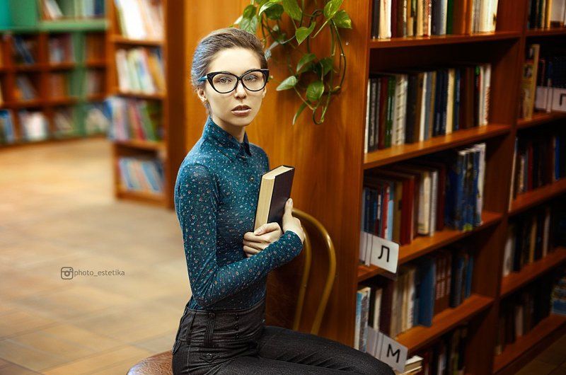 Библиотекарь фото превью
