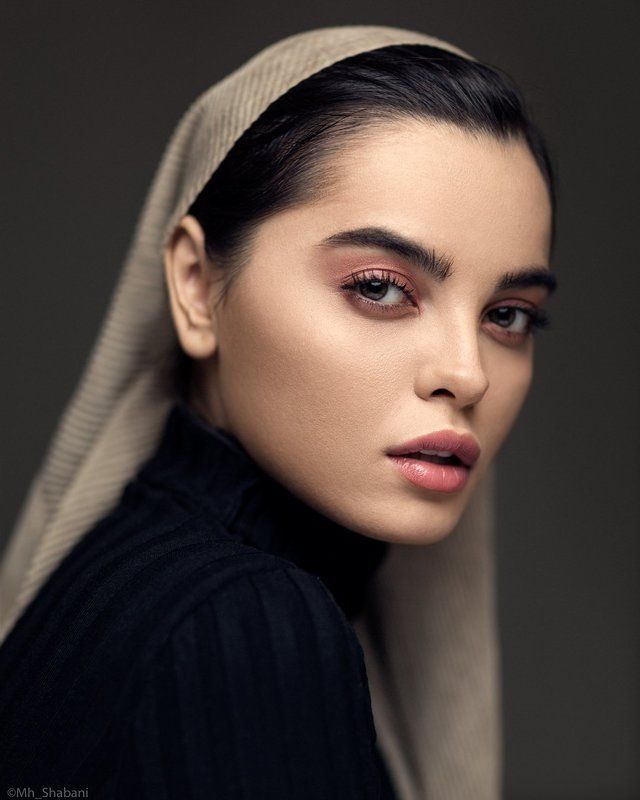 Revealing Eyes