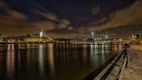 London by night