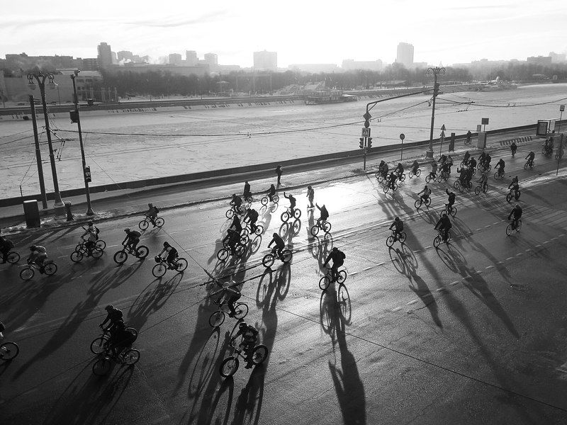 street, черно-белое, жанр, стрит Зимний заезд фото превью