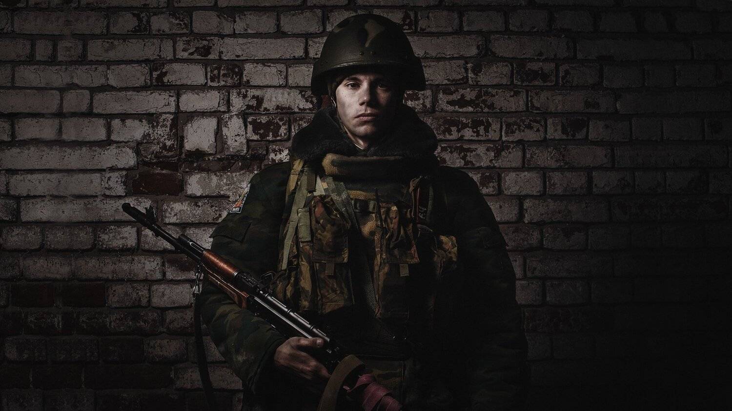 2017, портрет, portrait, глаза, солдат, мужчина, оружие, война, боль, страх, Василий Жуков