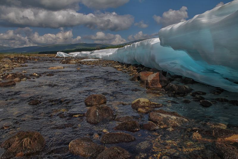 якутия, нерюнгри, самокит, река самокит, лед, лето 13 июля фото превью