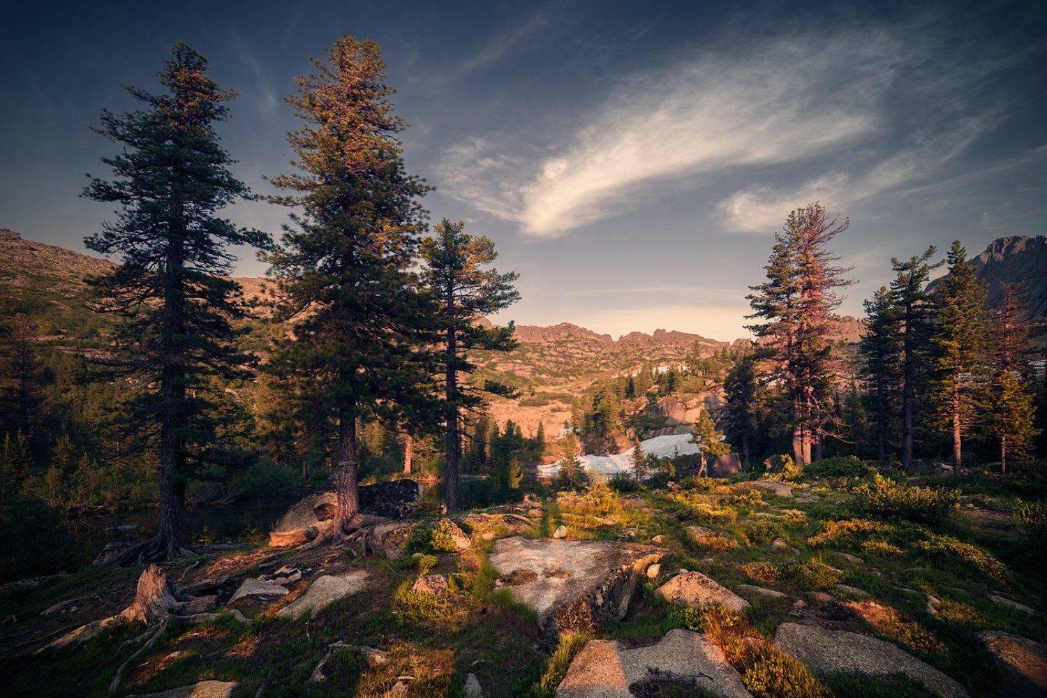пейзаж, природа, вечер, деревья, озеро, горы, скалы, камни, теплый, большой, высокий, красивая, красноярский, край, хребет, ергаки, сибирь, саяны, лазурное, Дмитрий Антипов
