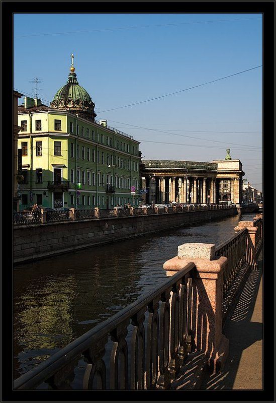 петербург, центр, грибоедова канал, весна, солнце Солнечная прозрачная весенняя питерская открытка с канала Грибоедова фото превью